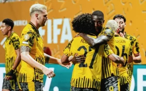 Borussia Dortmund giành chiến thắng 2-1 đầy kịch tính trước CF Monterrey ở vòng 1/8 FIFA Club World Cup